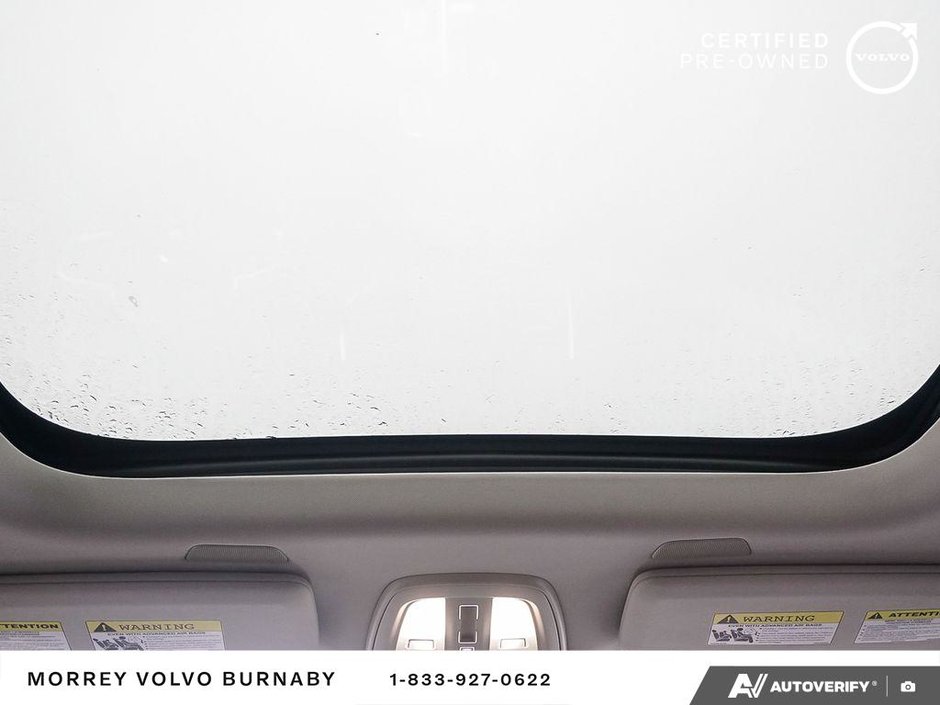 2025 Volvo XC90 Plug-In Hybrid Ultra Bright Theme-15