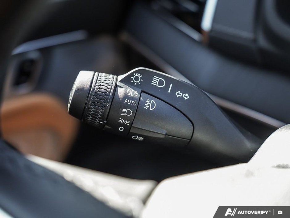 2025 Volvo XC90 Plug-In Hybrid Ultra | Bowers & Wilkins | Polestar-15