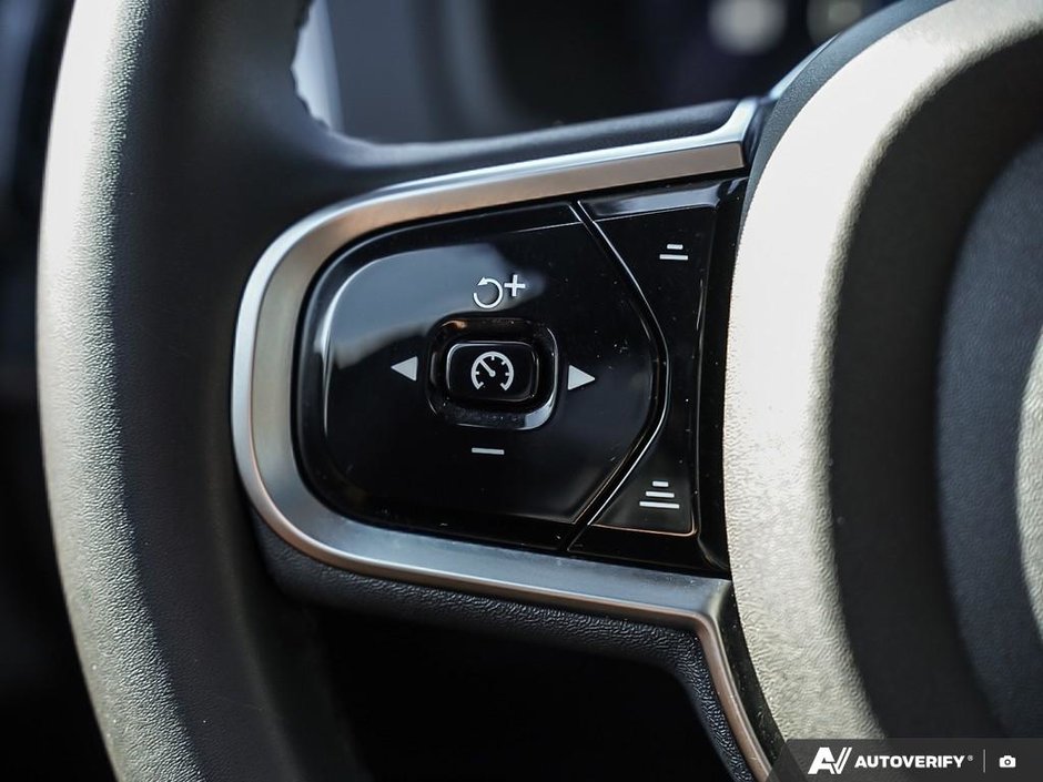 2025 Volvo XC90 Plug-In Hybrid Ultra | Bowers & Wilkins | Polestar-17