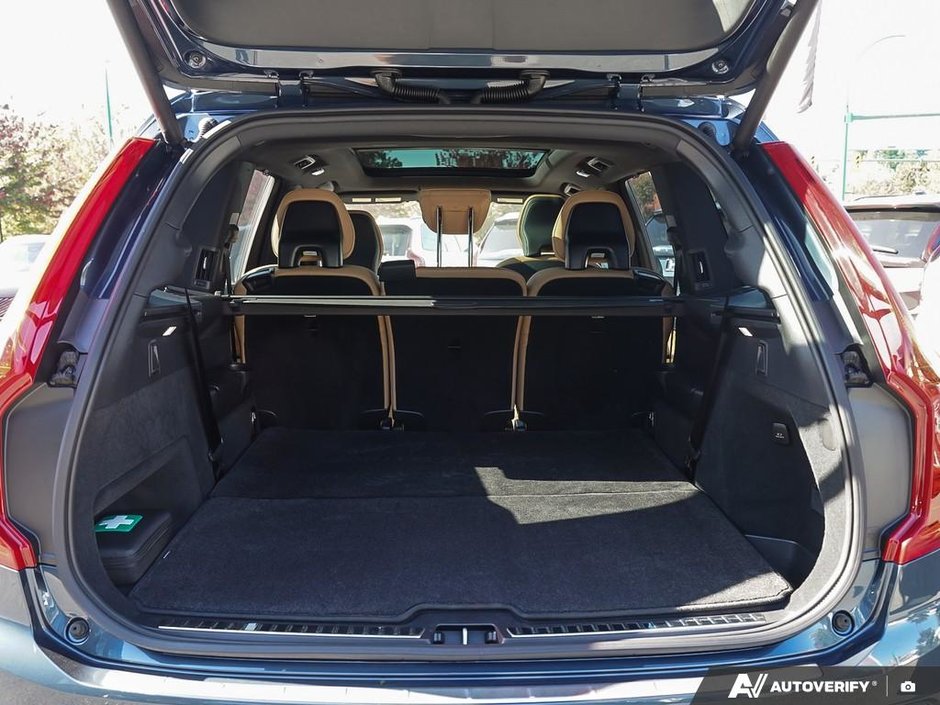 2025 Volvo XC90 Plug-In Hybrid Ultra | Bowers & Wilkins | Polestar-10