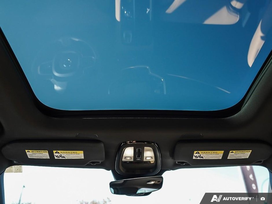2025 Volvo XC90 Plug-In Hybrid Ultra | Bowers & Wilkins | Polestar-25
