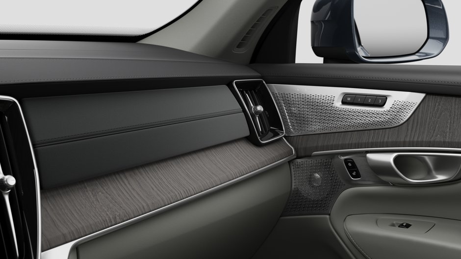 2026 Volvo XC90 Plug-in hybrid Ultra 7-Seater (Bright Theme)-8