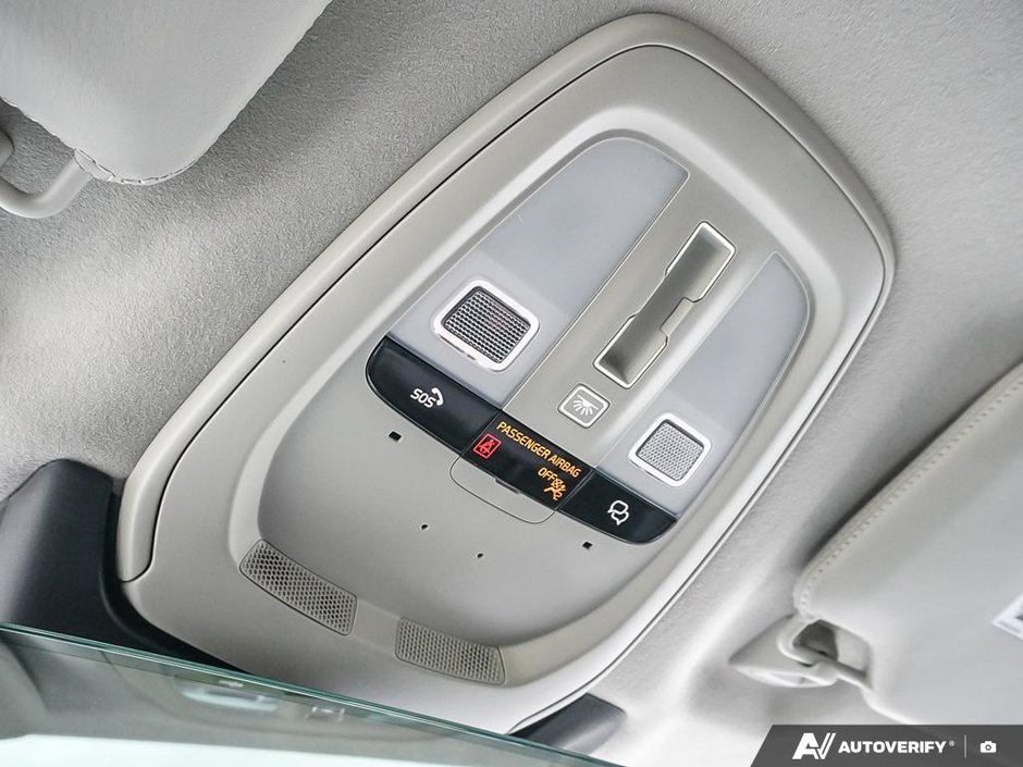 2026 Volvo XC90 Plug-in hybrid Ultra 7-Seater (Bright Theme)-24
