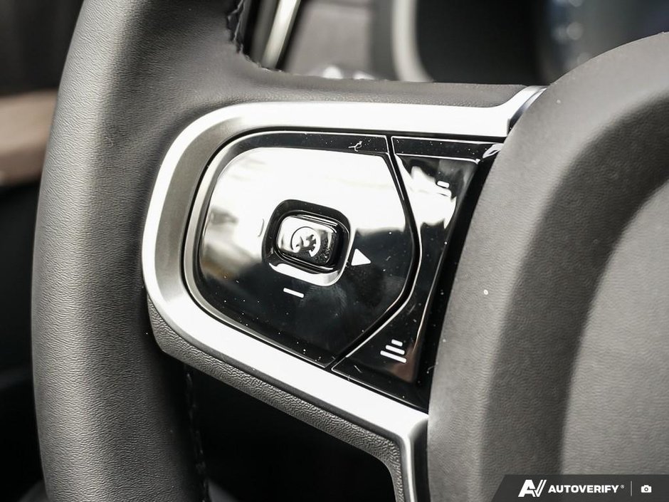 2026 Volvo XC90 Plug-in hybrid Plus 7-Seater (Bright Theme)-19
