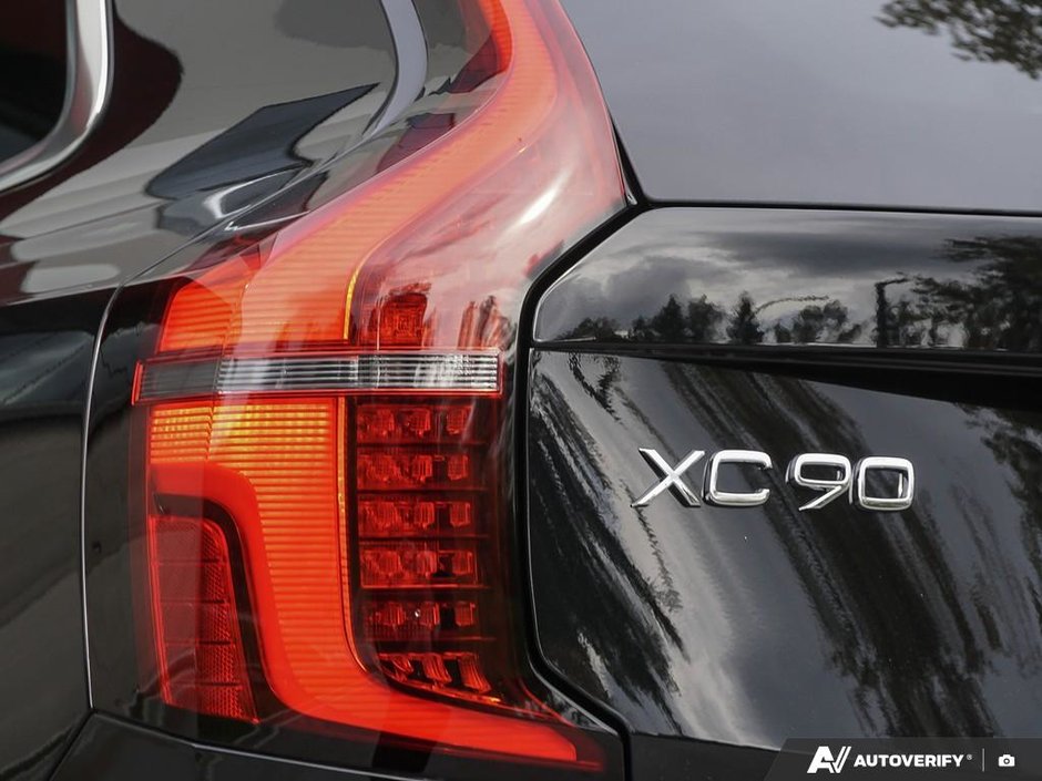 2026 Volvo XC90 Plug-in hybrid Plus 7-Seater (Bright Theme)-10