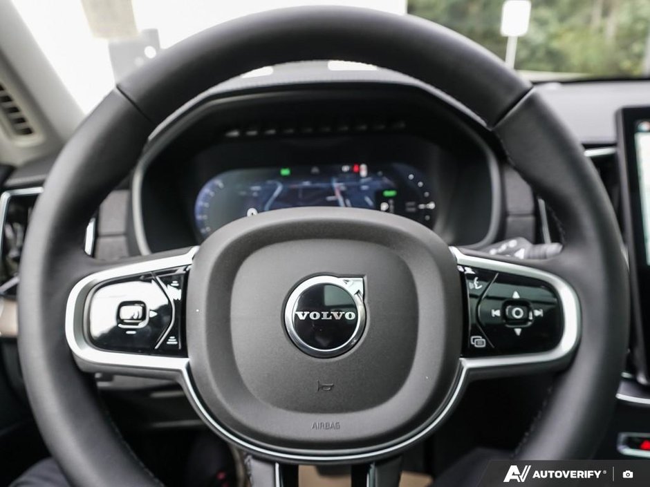 2026 Volvo XC90 Plug-in hybrid Plus 7-Seater (Bright Theme)-16