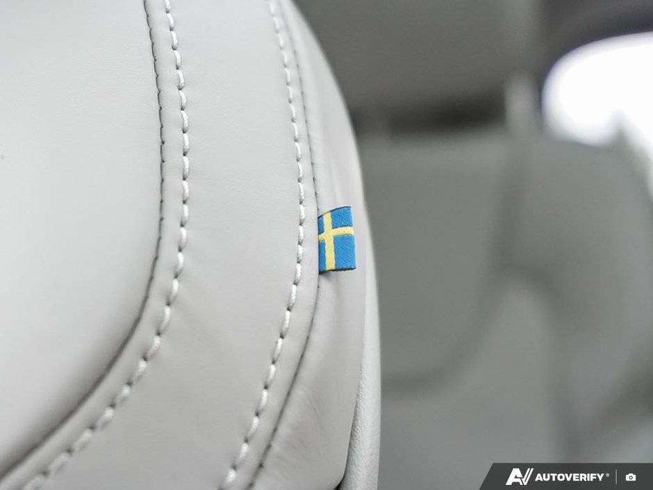 2026 Volvo XC90 Ultra 7-Seater (Bright Theme)-25