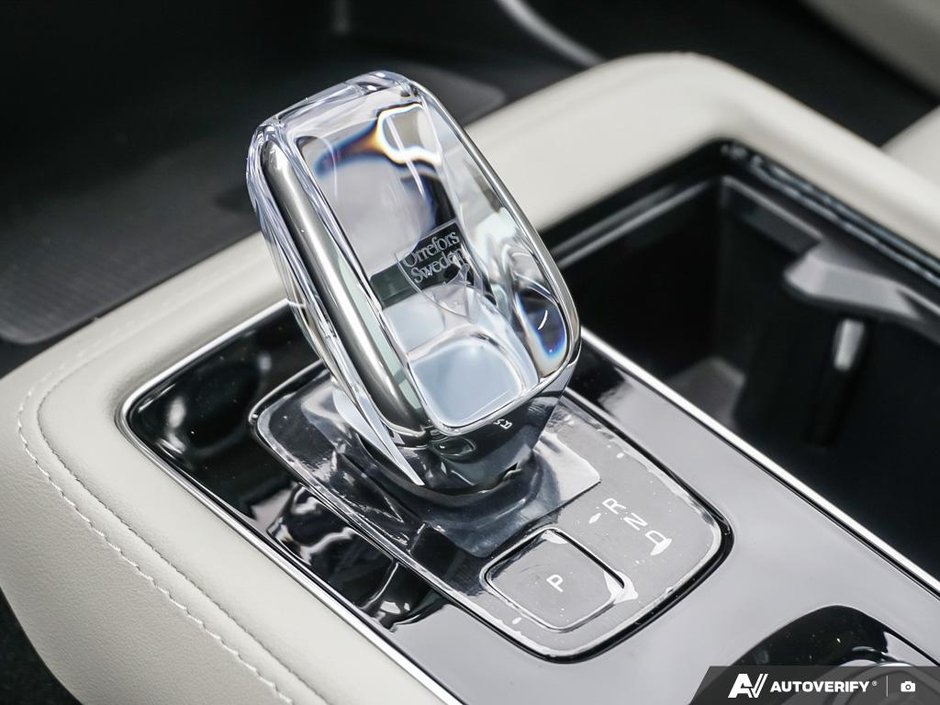 2026 Volvo XC90 Ultra 7-Seater (Bright Theme)-21