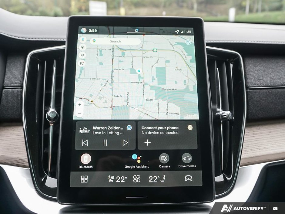 2026 Volvo XC90 Plug-in hybrid Plus 7-Seater (Dark Theme)-23