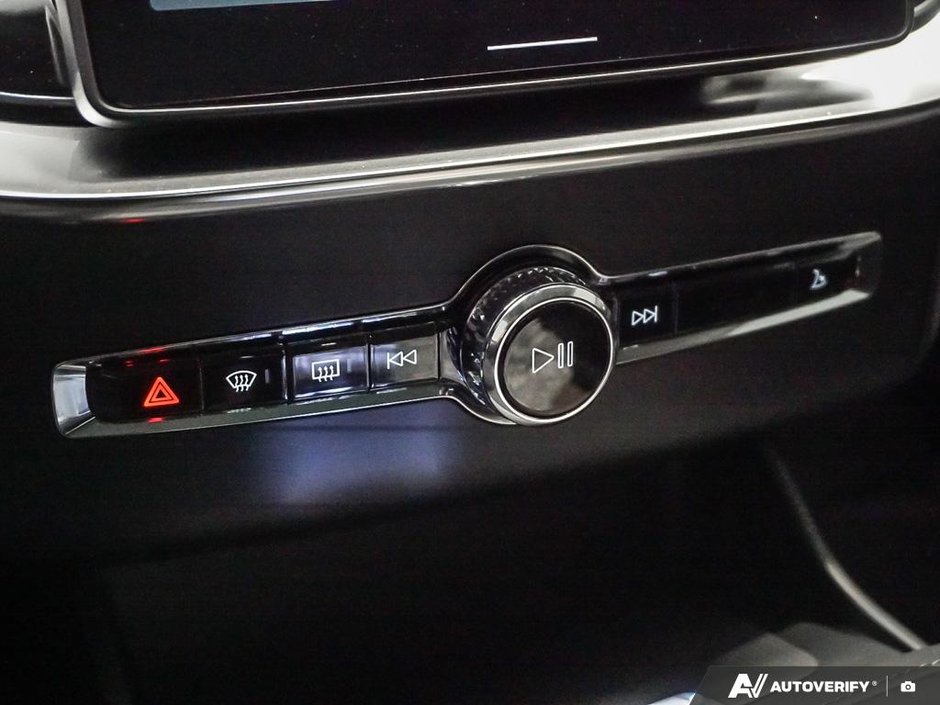 2026 Volvo XC90 Plug-in hybrid Core 7-Seater (Bright Theme)-22
