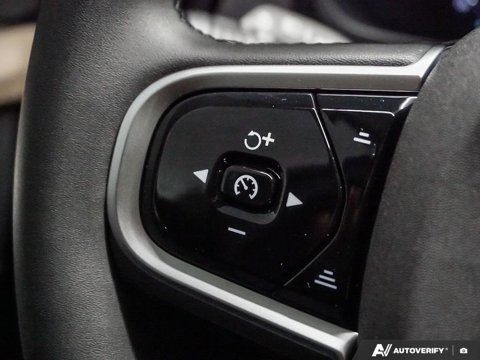 2026 Volvo XC90 Plug-in hybrid Core 7-Seater (Bright Theme)-19