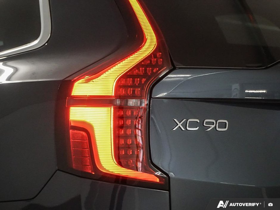 2026 Volvo XC90 Plug-in hybrid Core 7-Seater (Bright Theme)-10
