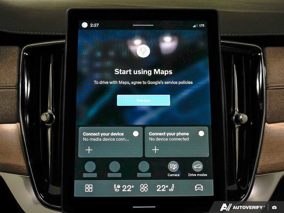 2026 Volvo XC90 Plug-in hybrid Plus 7-Seater (Dark Theme)-20