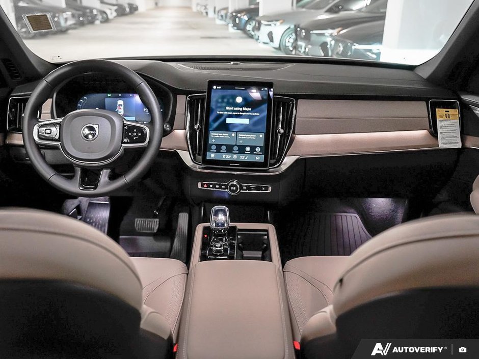 2026 Volvo XC90 Plug-in hybrid Plus 7-Seater (Dark Theme)-24