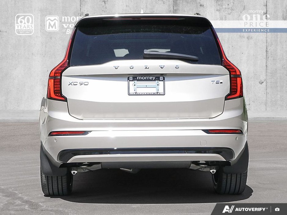 2026 Volvo XC90 Plug-in hybrid Plus 7-Seater (Dark Theme)-4