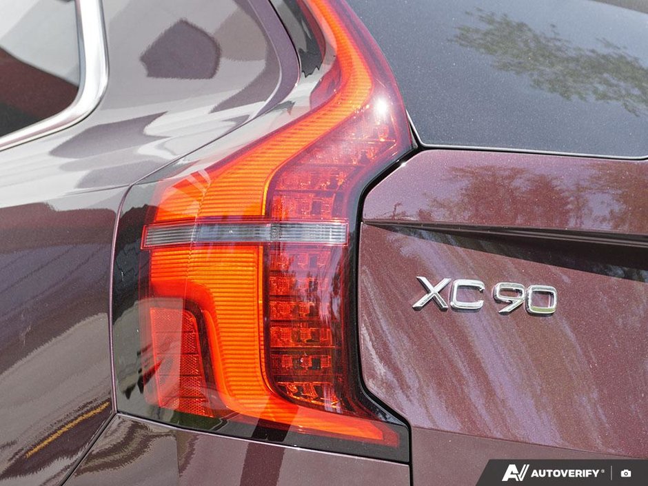2026 Volvo XC90 Plug-in hybrid Plus 7-Seater (Bright Theme)-10