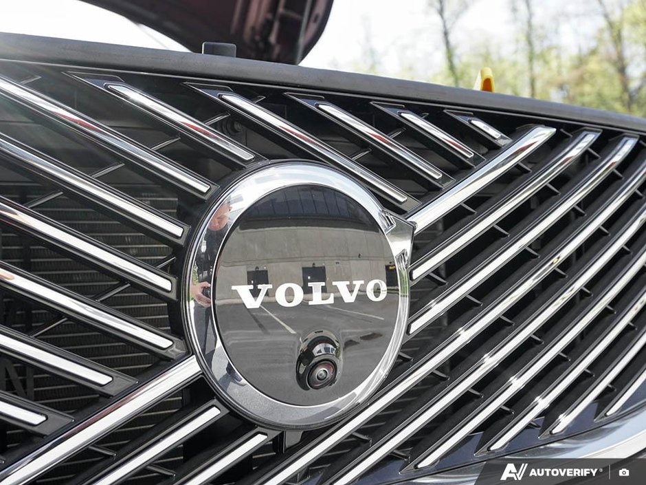 2026 Volvo XC90 Plug-in hybrid Plus 7-Seater (Bright Theme)-8