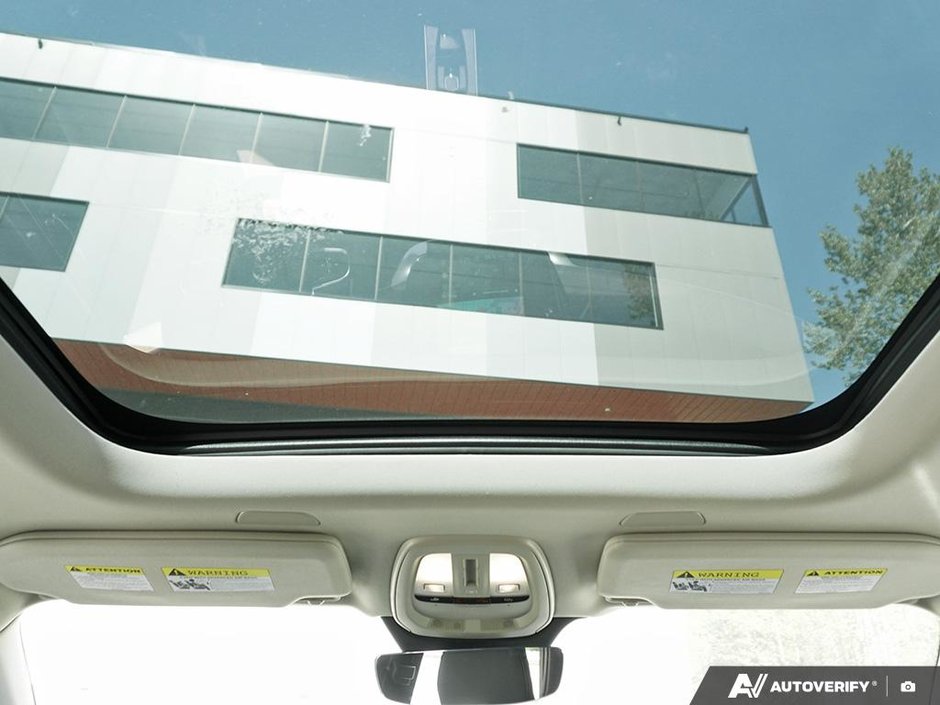 2026 Volvo XC90 Plug-in hybrid Plus 7-Seater (Bright Theme)-13