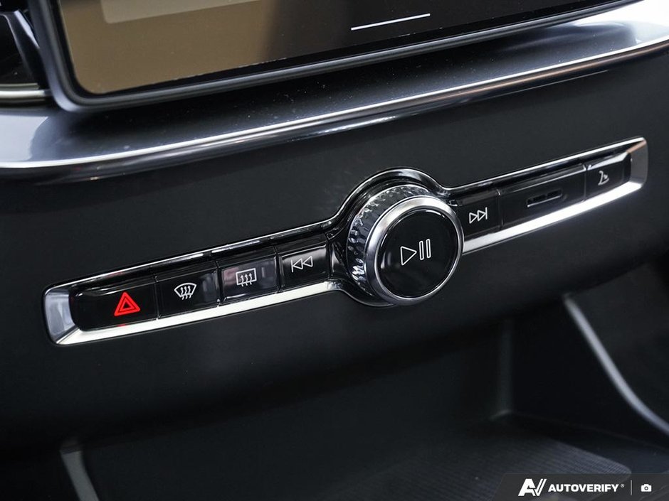 2026 Volvo XC90 Plug-in hybrid Plus 7-Seater (Bright Theme)-21