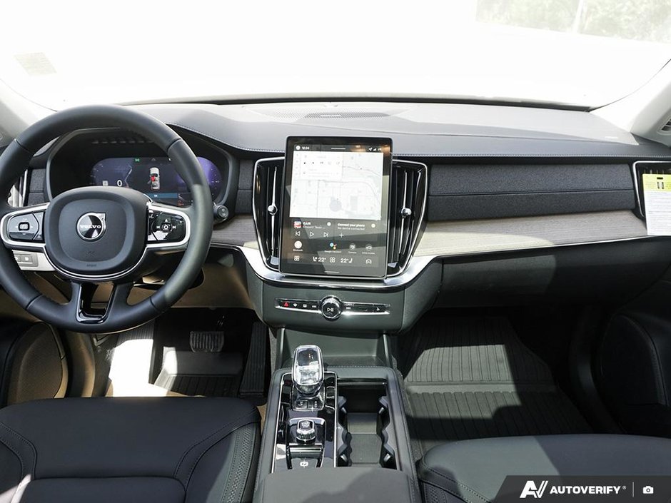 2026 Volvo XC90 Plug-in hybrid Plus 7-Seater (Bright Theme)-14