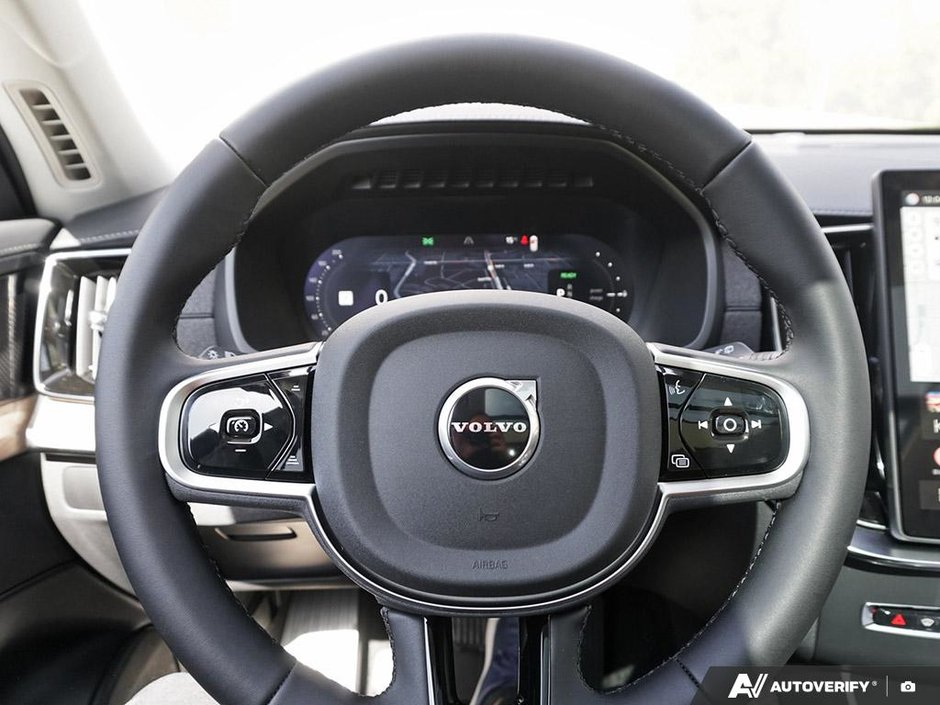 2026 Volvo XC90 Plug-in hybrid Plus 7-Seater (Bright Theme)-16