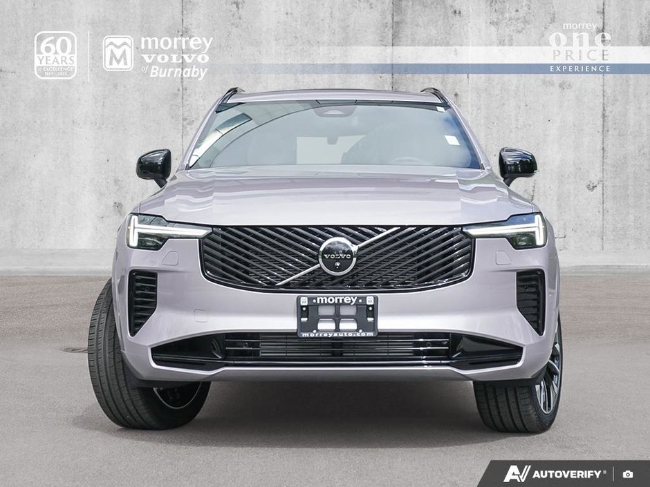 2026 Volvo XC90 Plug-in hybrid Ultra 7-Seater (Dark Theme)-1