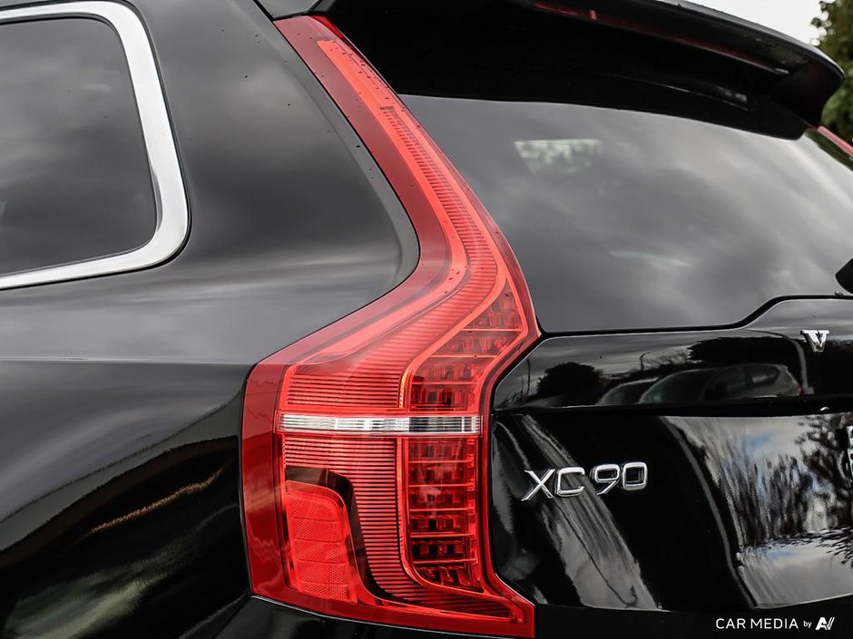 2022 Volvo XC90 INSCRIPTION MODEL-11