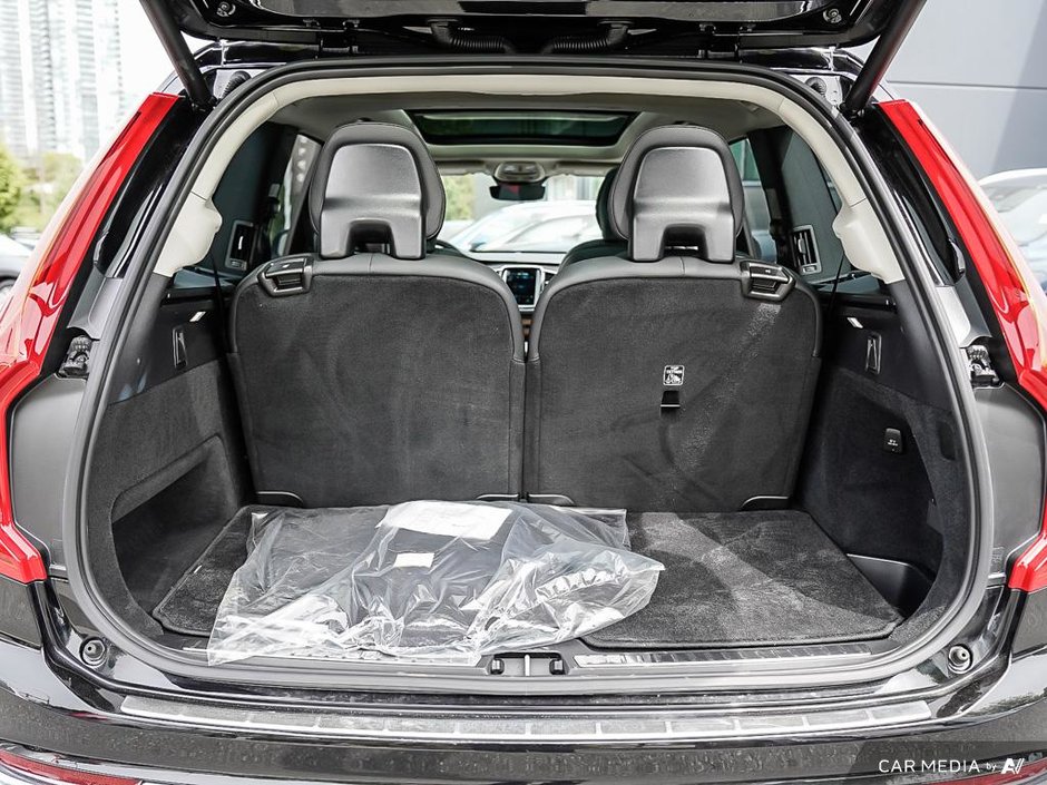 2024 Volvo XC90 Plus || Rare 6 Seater || Bright Theme-10