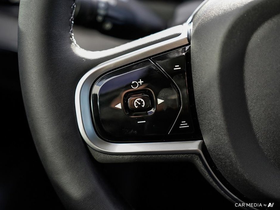 2025 Volvo XC90 Ultra-17
