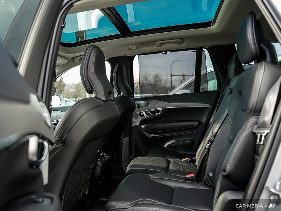 2025 Volvo XC90 Ultra-23