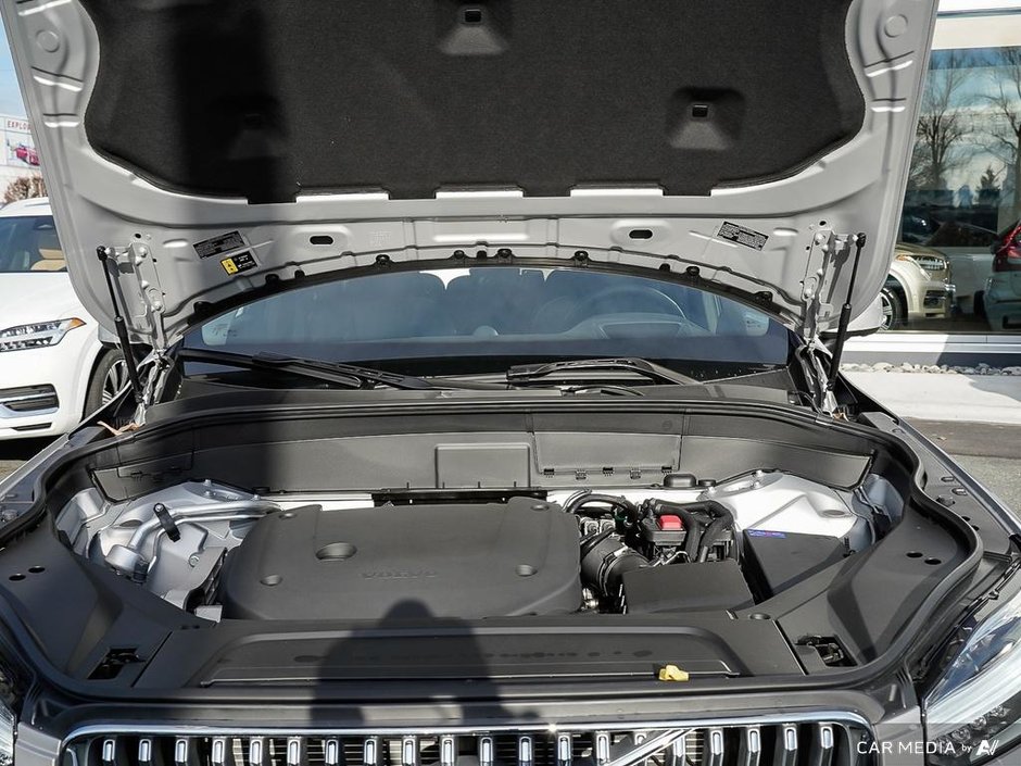 2025 Volvo XC90 Ultra-7