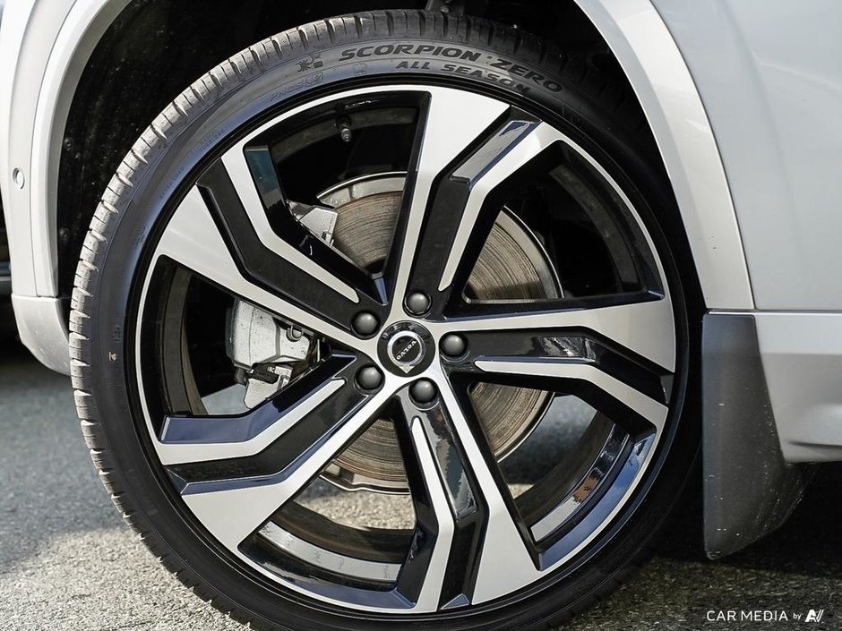 2025 Volvo XC90 Ultra-5