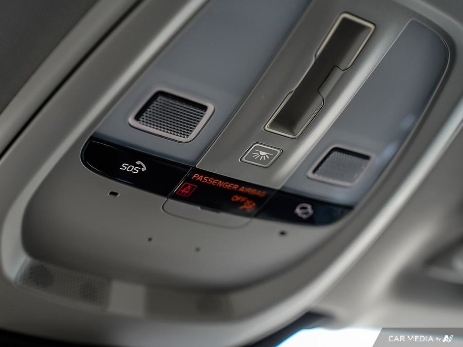 2025 Volvo XC90 Ultra-21