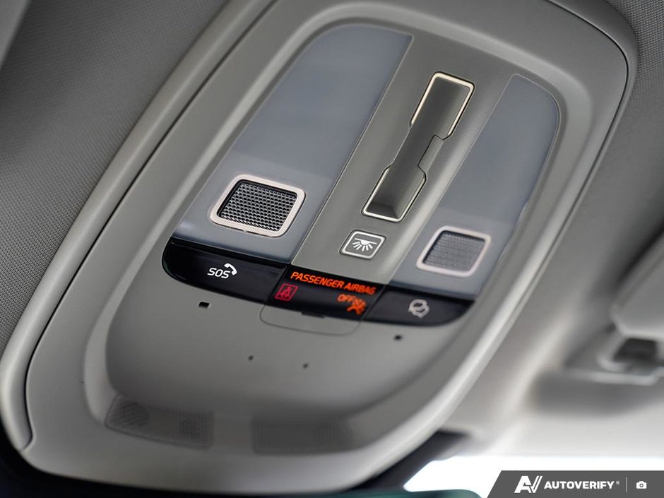 2025 Volvo XC90 Ultra | Top Trim - Low Mileage-18