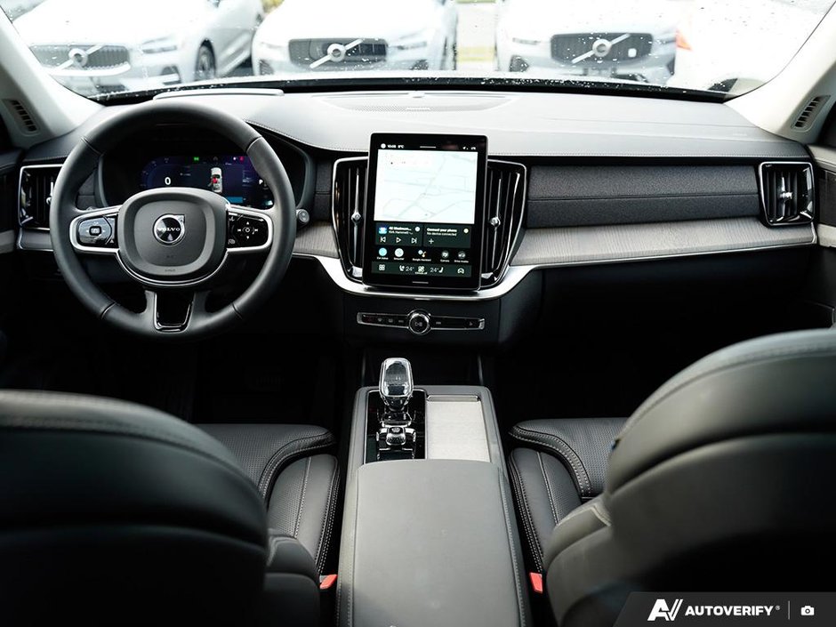 2025 Volvo XC90 Ultra | Top Trim - Low Mileage-25