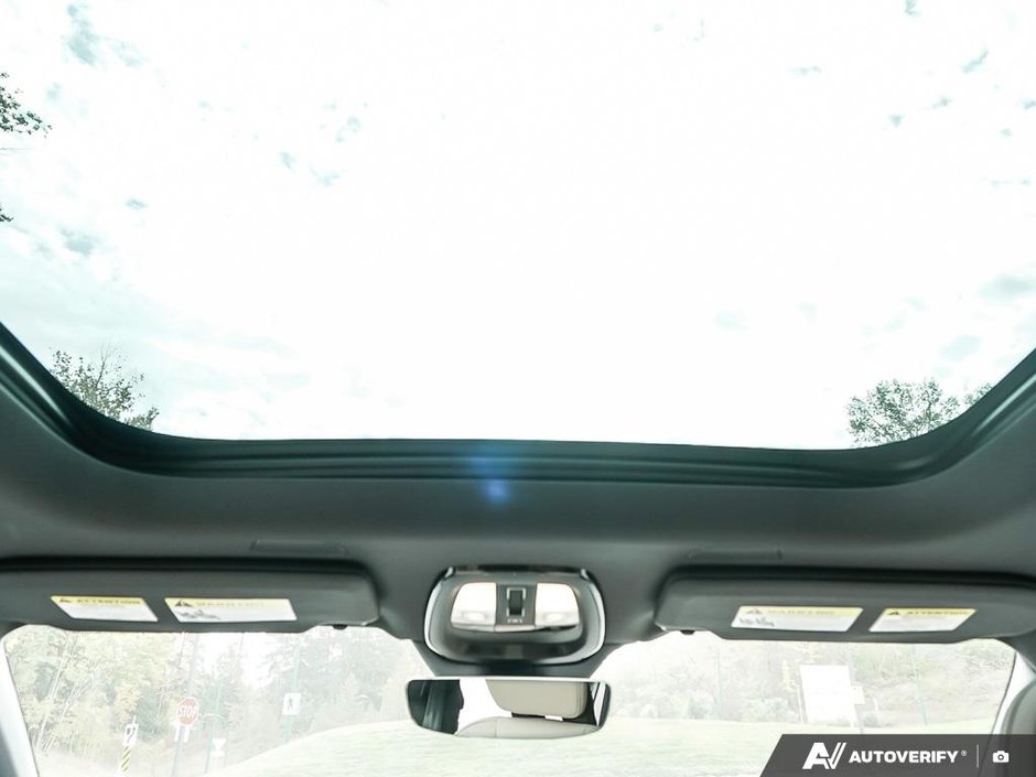 2026 Volvo XC90 Plus 7-Seater (Bright Theme)-13