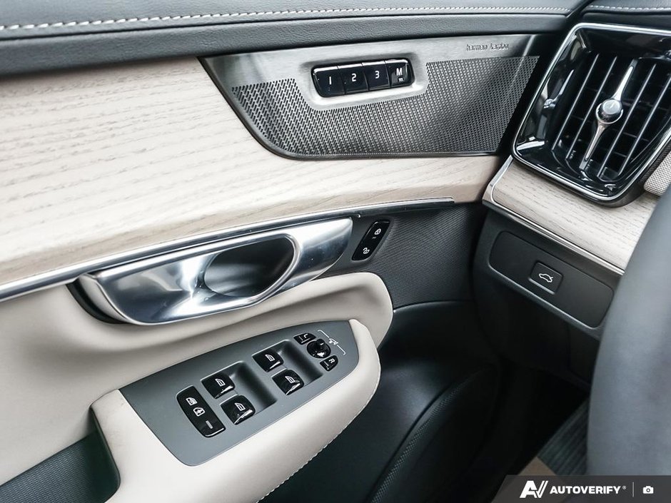 2026 Volvo XC90 Plus 7-Seater (Bright Theme)-20
