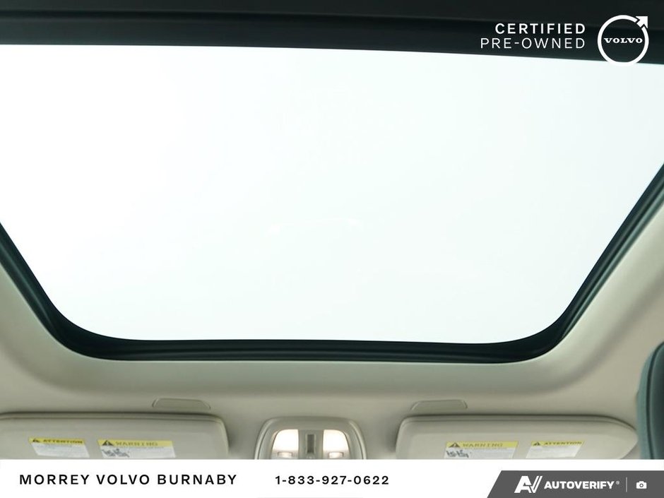 2026 Volvo XC90 Plus Bright Theme - 7 Passenger-14