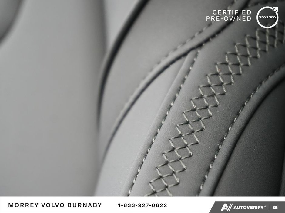 2026 Volvo XC90 Plus Bright Theme - 7 Passenger-26