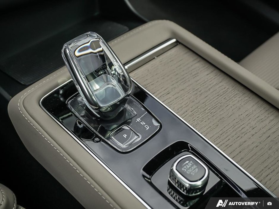 2026 Volvo XC90 Ultra 7-Seater (Dark Theme)-21