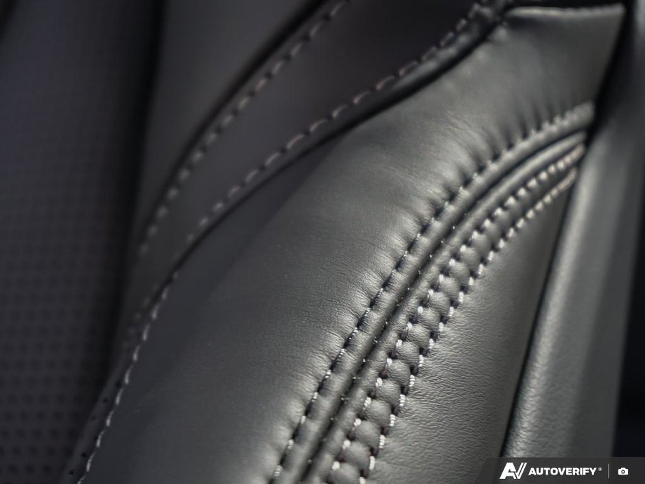 2026 Volvo XC90 Ultra 7-Seater (Dark Theme)-25