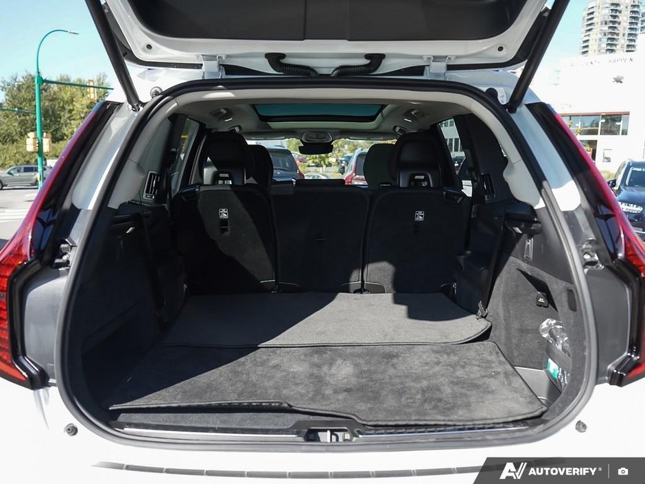 2026 Volvo XC90 Plus- Low Kilometres | AWD | 7 SEATS-10
