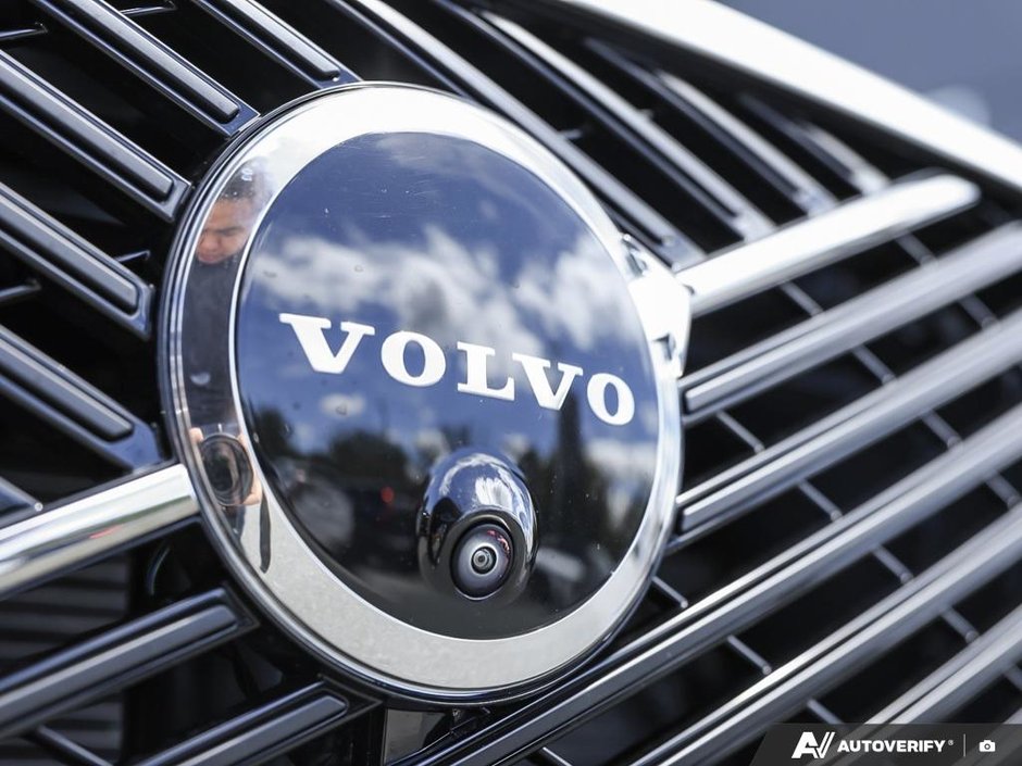 2026 Volvo XC90 Plus- Low Kilometres | AWD | 7 SEATS-8