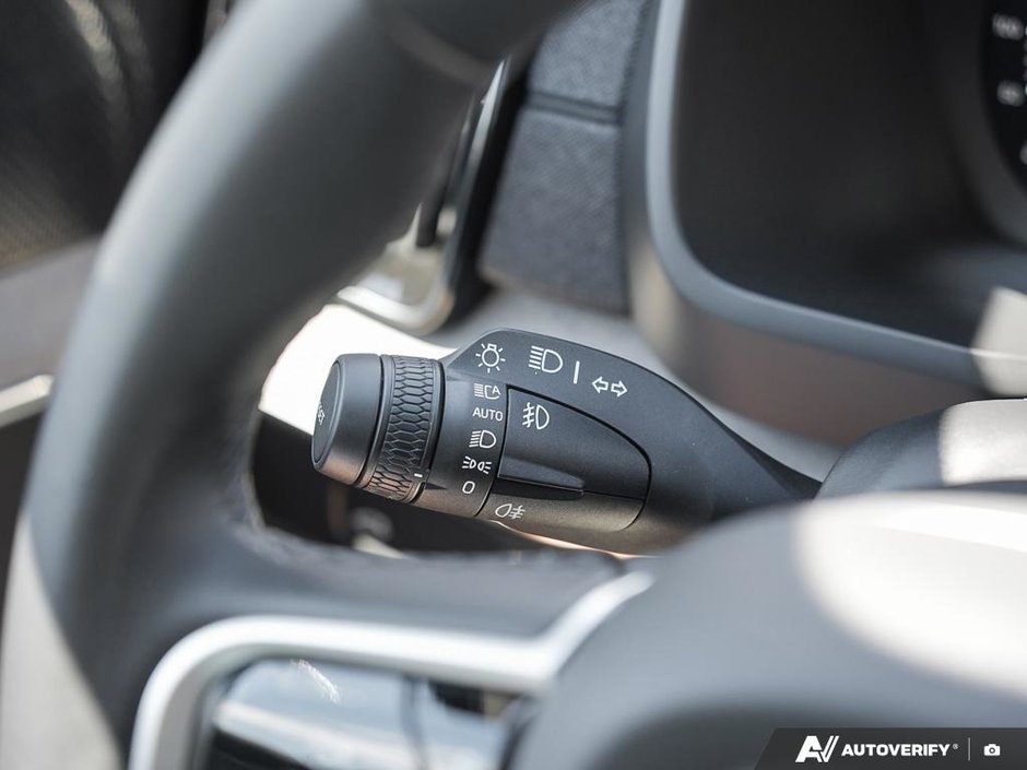 2026 Volvo XC90 Ultra Trim | Active Air Suspension | Like New-15