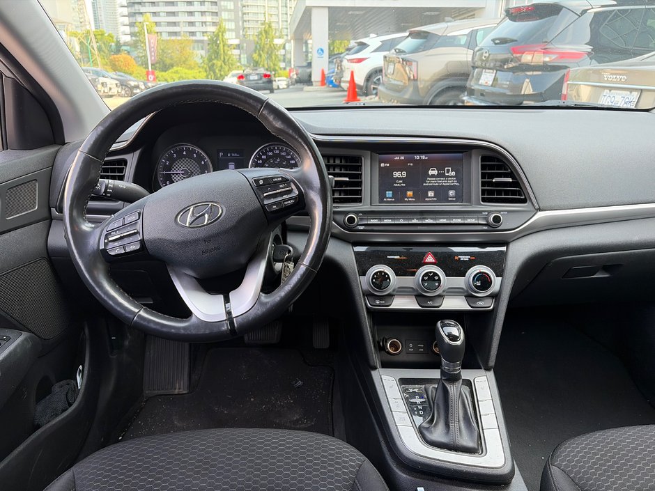 2019 Hyundai Elantra Preferred-2