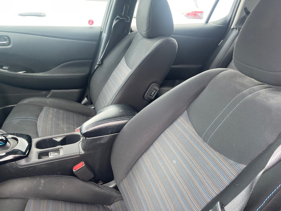 2020 Nissan Leaf SV PLUS-2