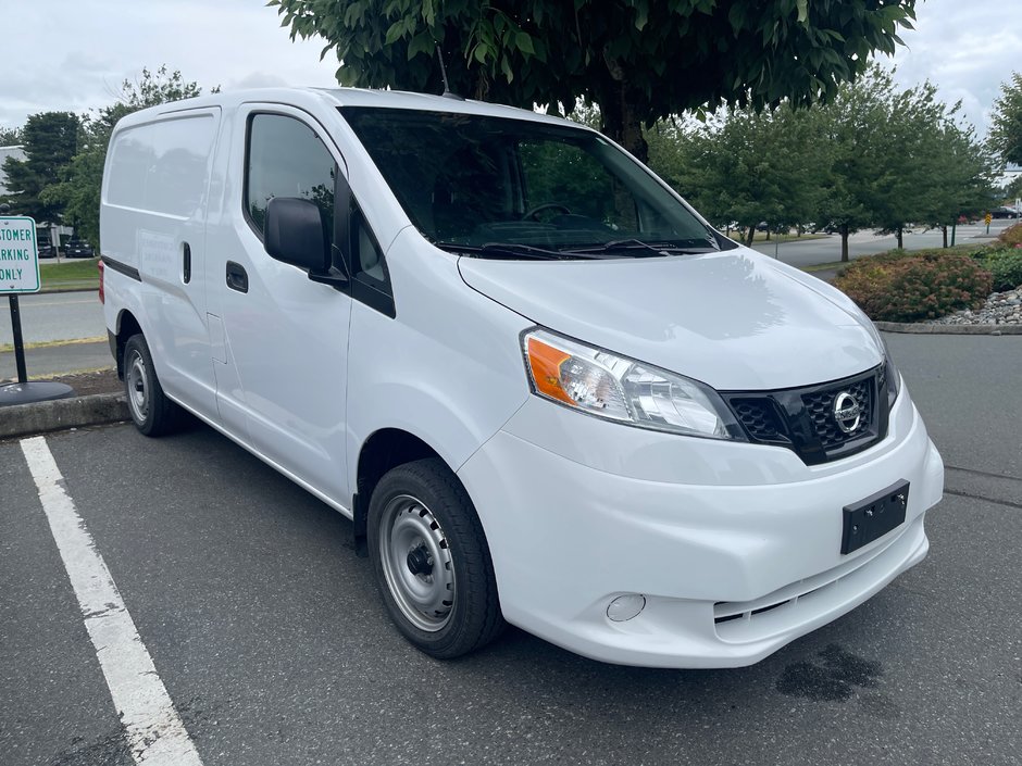 2021 Nissan NV200 Compact Cargo S CVT MODEL // HARD TO FIND VAN-3