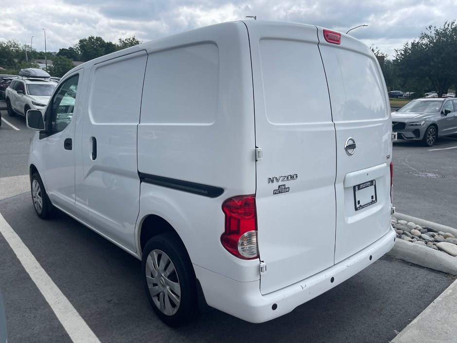 2015 Nissan NV200 SV CVT TRIM-3