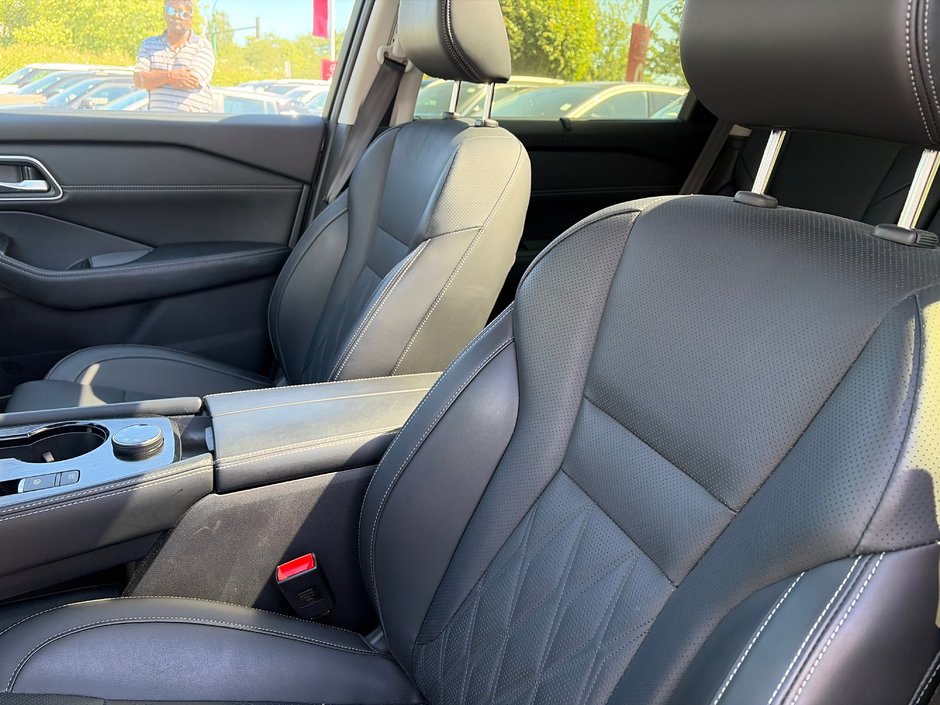 2024 Nissan Rogue PLATINUM // 2.99% FINANCING-5
