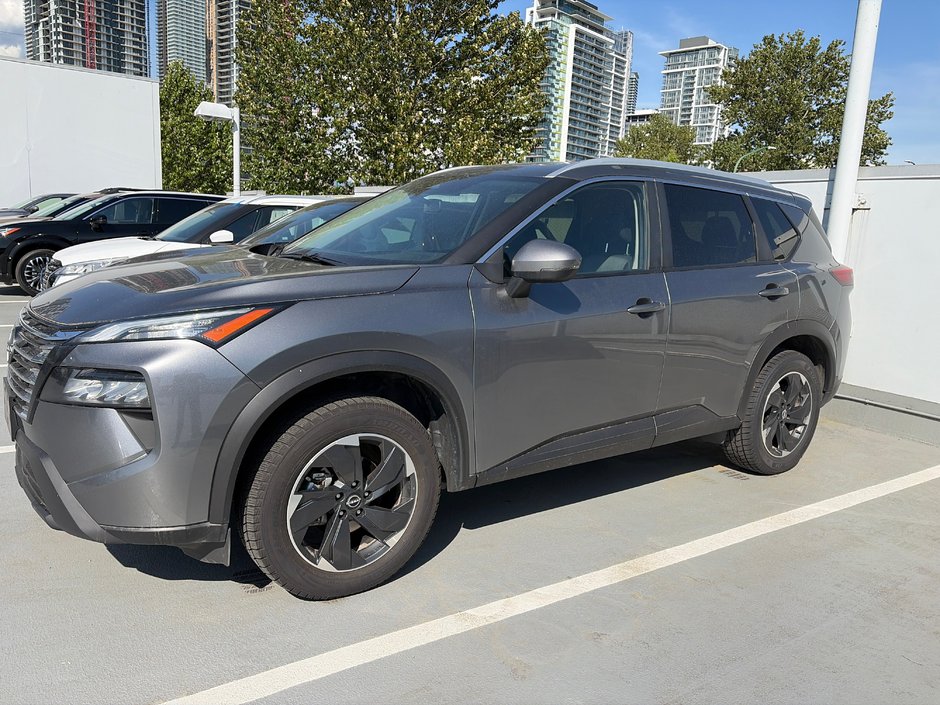 2025 Nissan Rogue SV AWD // 2.99% FINANCING!-0